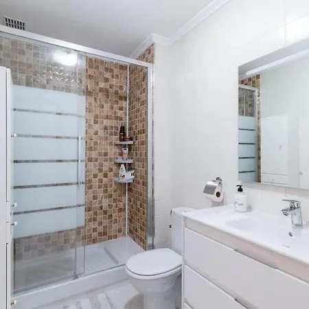 Silver Rose Granfield A126 Apartment